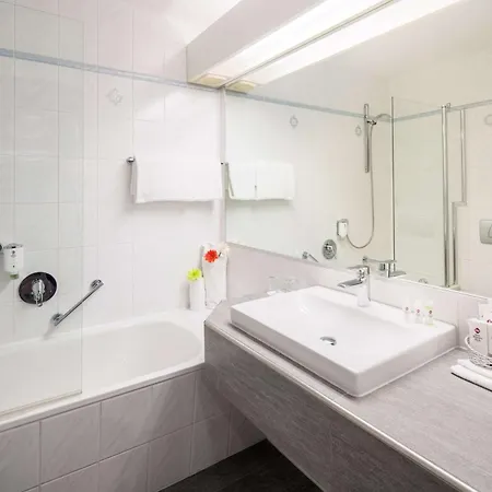 Western Parkhotel Hotel 4*