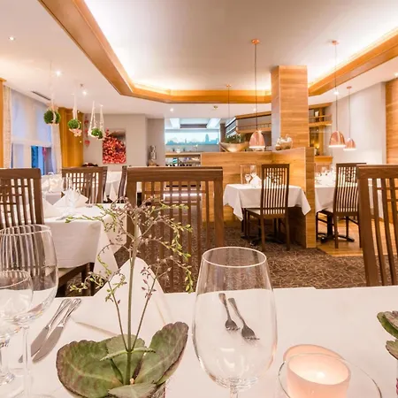 Western Parkhotel 4*